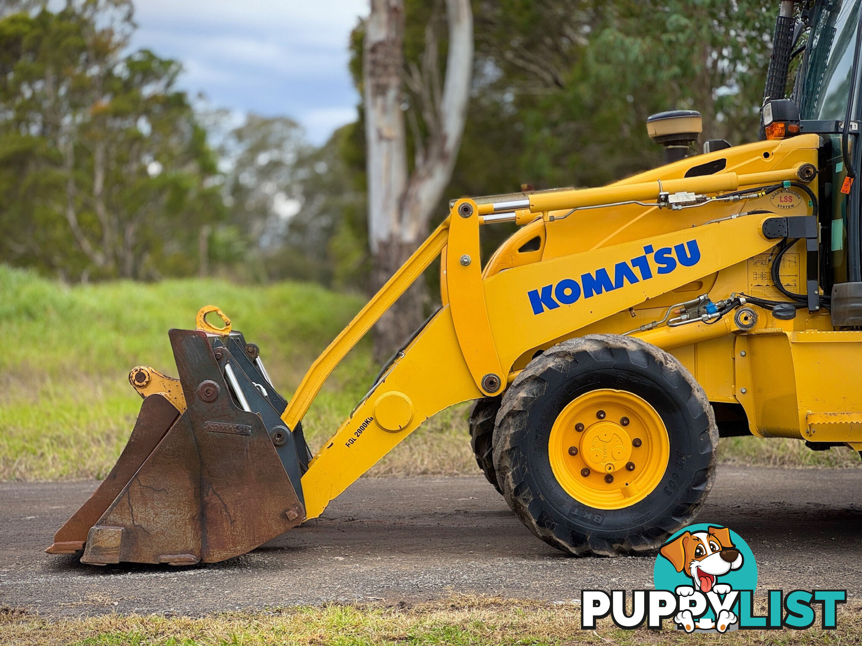 Komatsu WB97 Backhoe Loader Loader