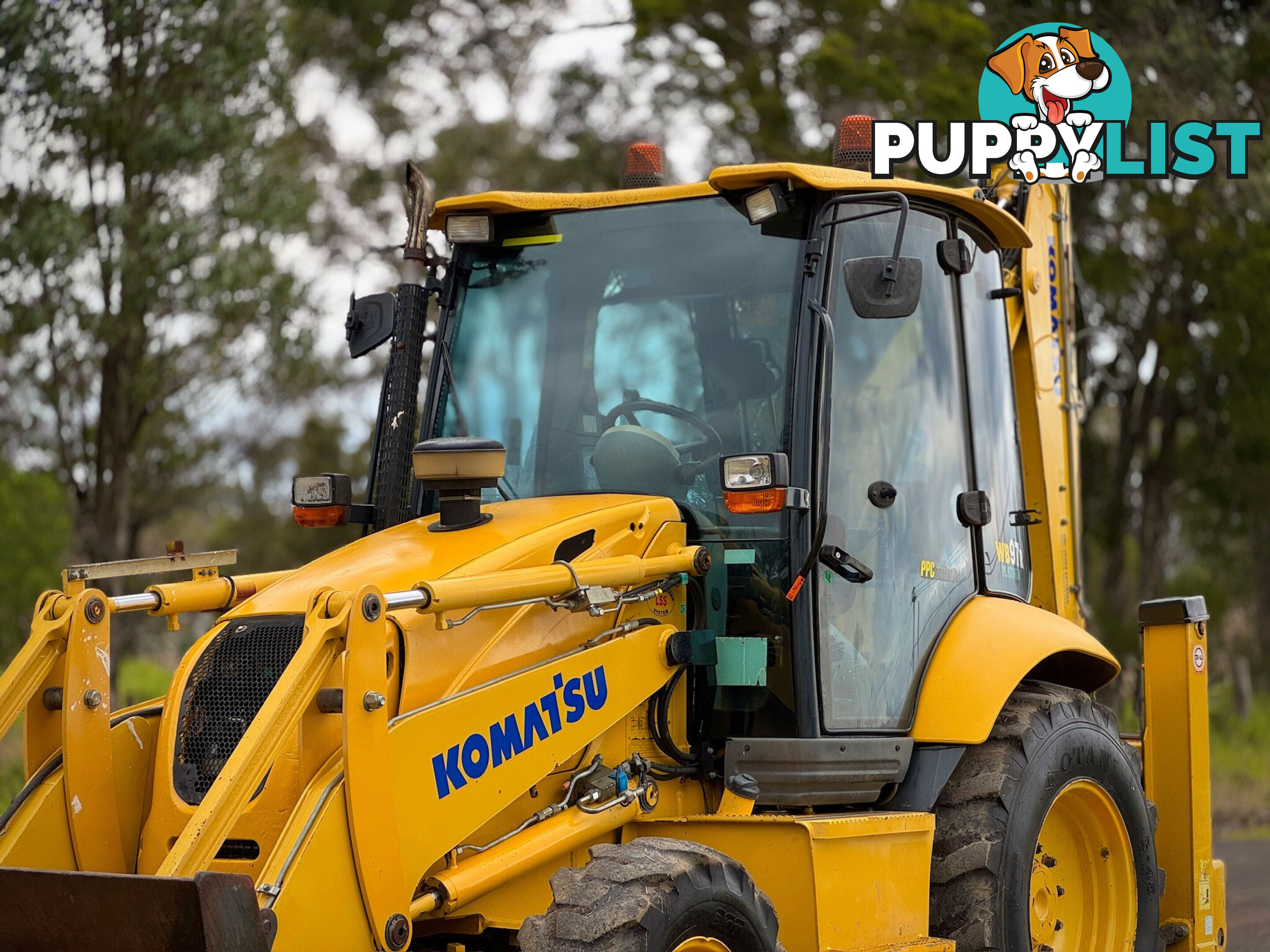 Komatsu WB97 Backhoe Loader Loader
