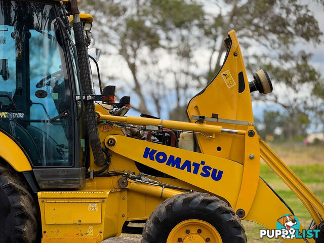 Komatsu WB97 Backhoe Loader Loader