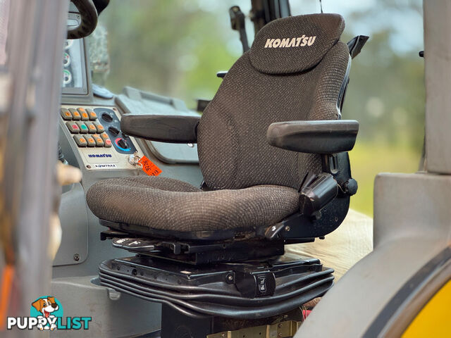 Komatsu WB97 Backhoe Loader Loader