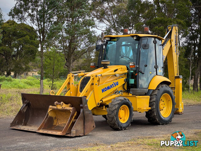 Komatsu WB97 Backhoe Loader Loader