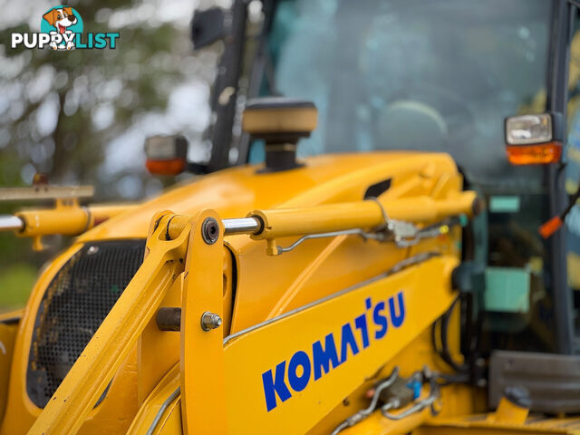 Komatsu WB97 Backhoe Loader Loader
