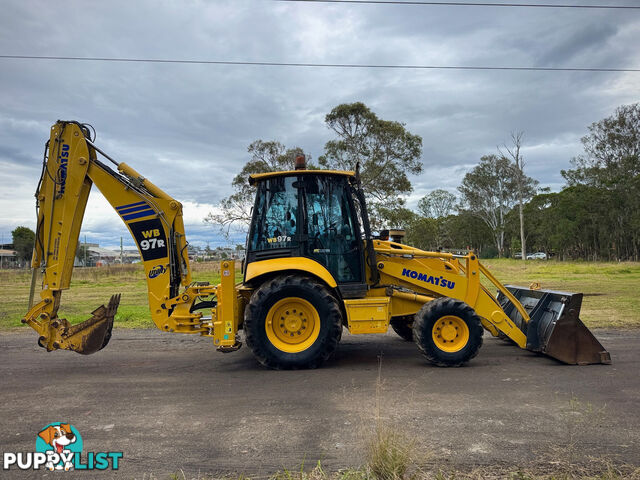 Komatsu WB97 Backhoe Loader Loader