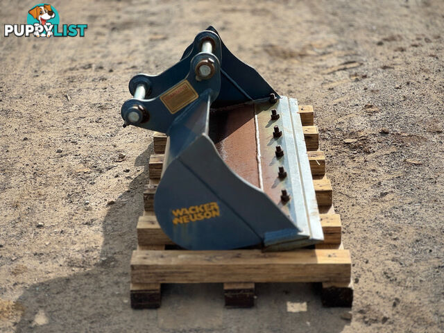 Wacker Neuson 1000mm Mud Bucket Bucket-GP Attachments