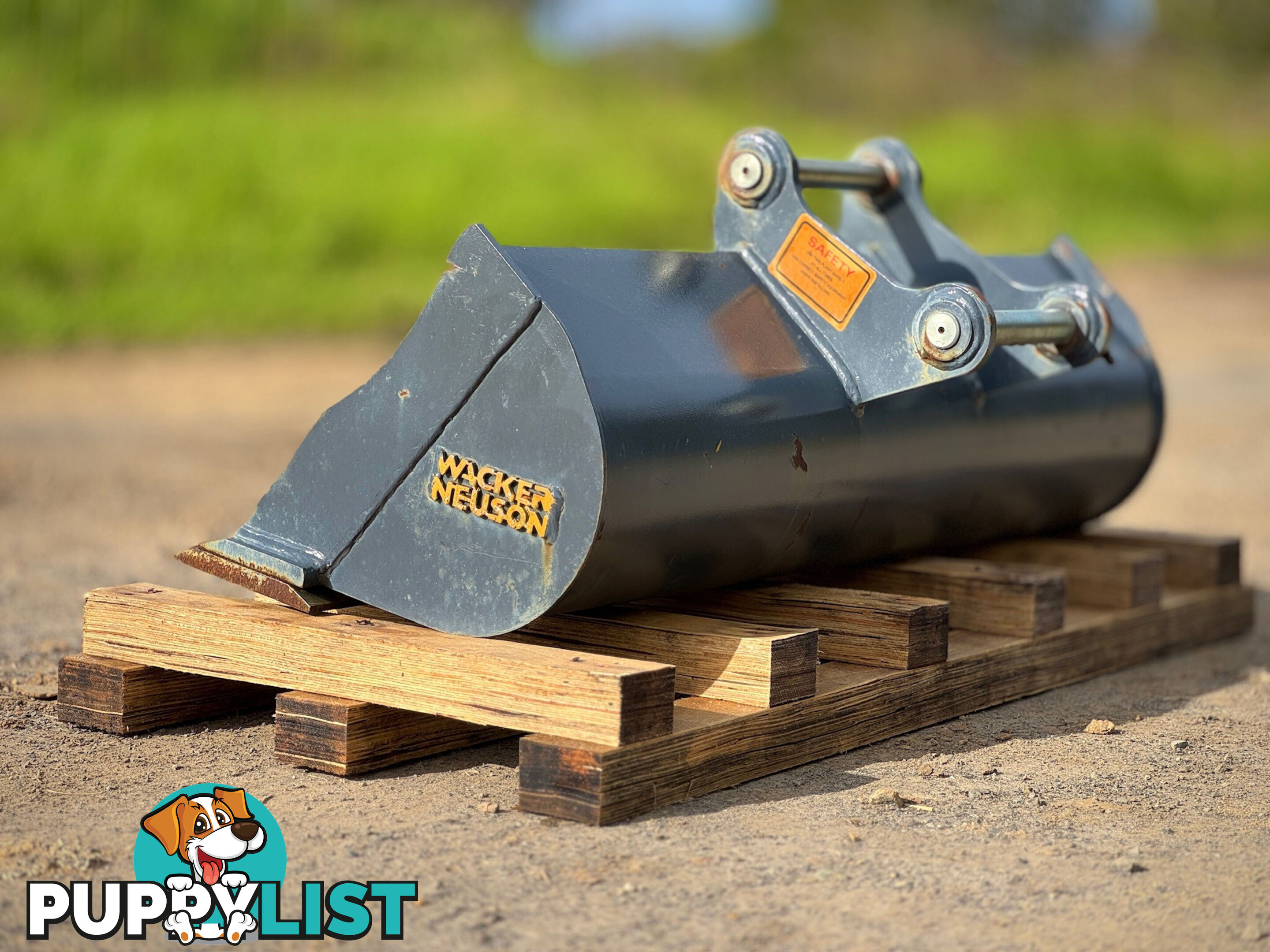 Wacker Neuson 1000mm Mud Bucket Bucket-GP Attachments