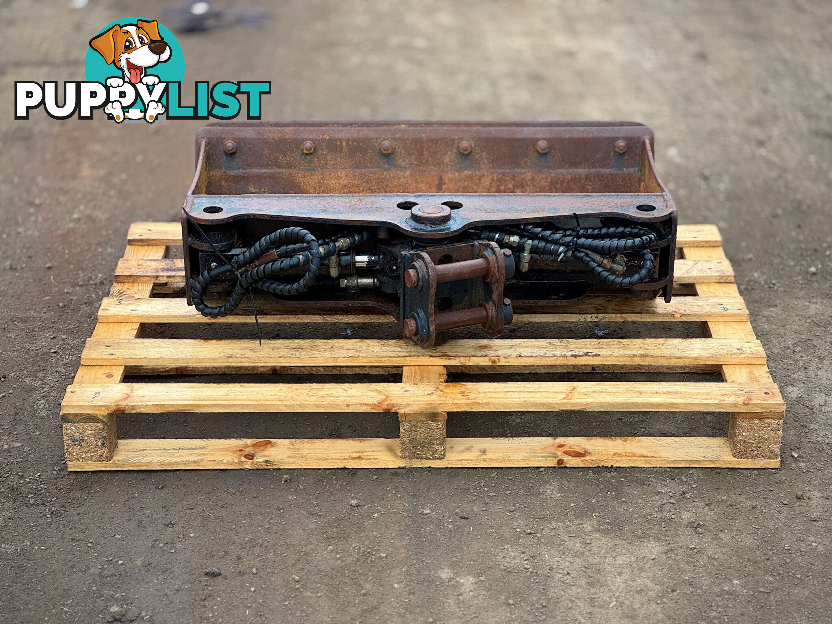 Roo 900mm Hydraulic Tilting Mud Bucket Bucket-GP Attachments