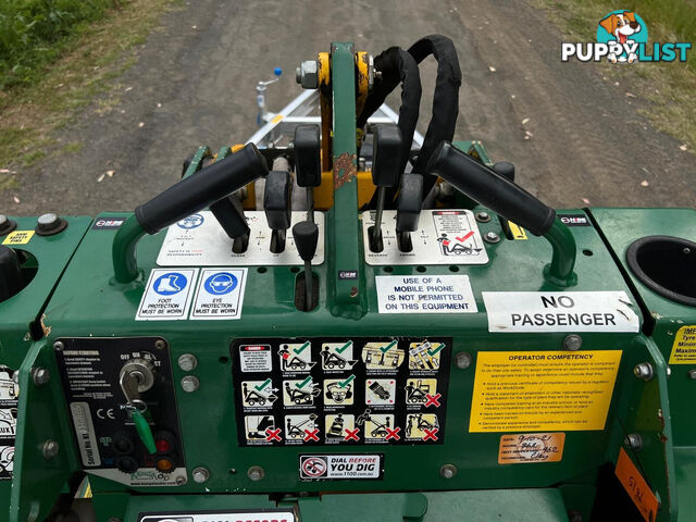 Kanga DT725 Skid Steer Loader