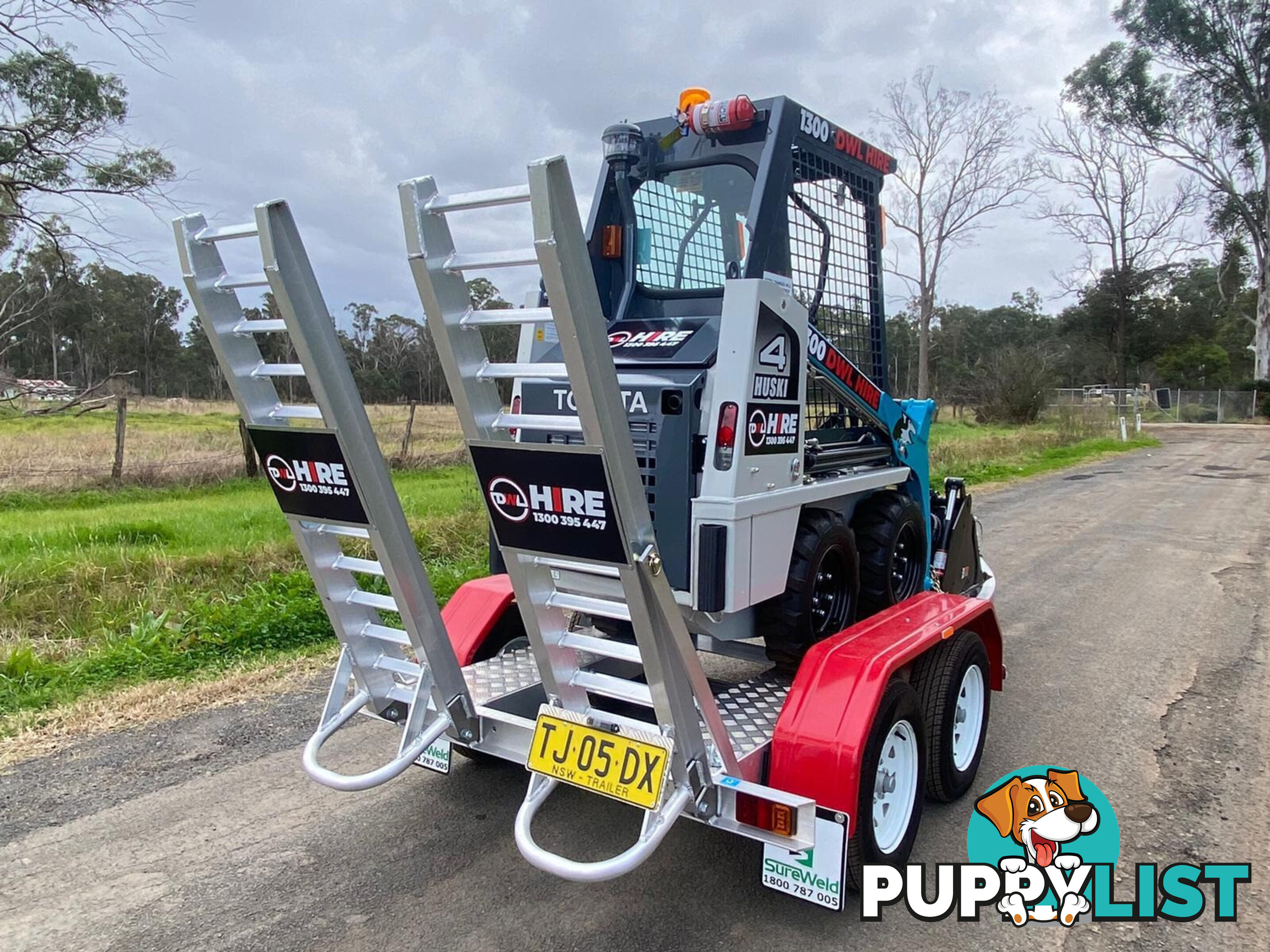 Toyota 4-SDK4 Huski Skid Steer Loader