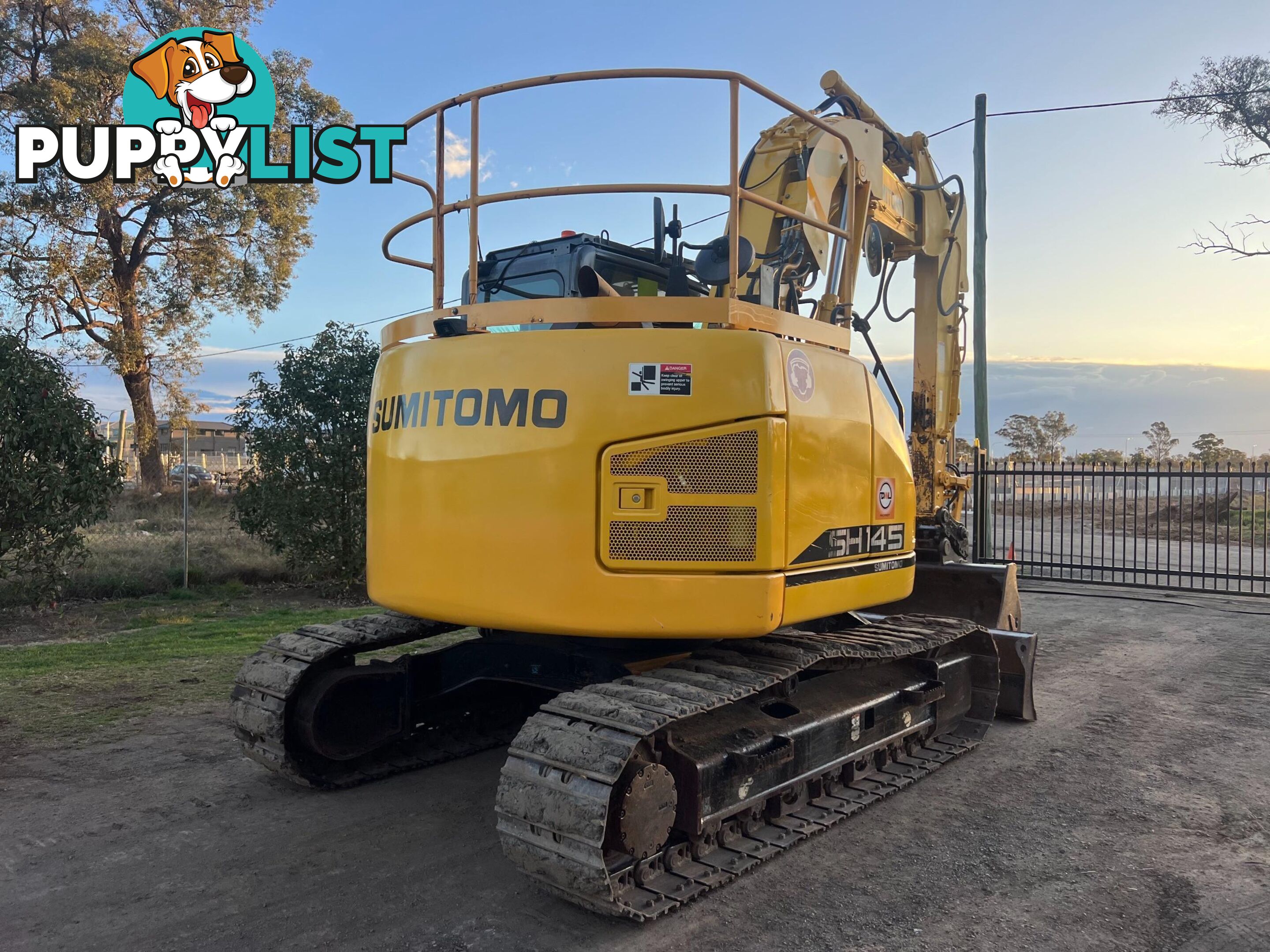 Sumitomo SH145 Tracked-Excav Excavator