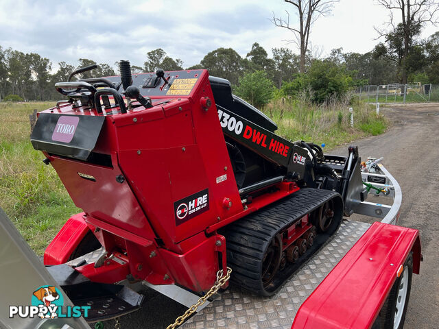 Toro TX1000 Skid Steer Loader