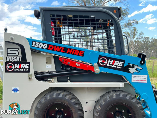 Toyota 5-SDK5 Huski Skid Steer Loader