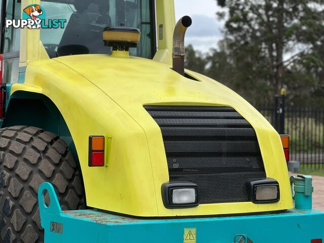 Ammann ASC110 Vibrating Roller Roller/Compacting