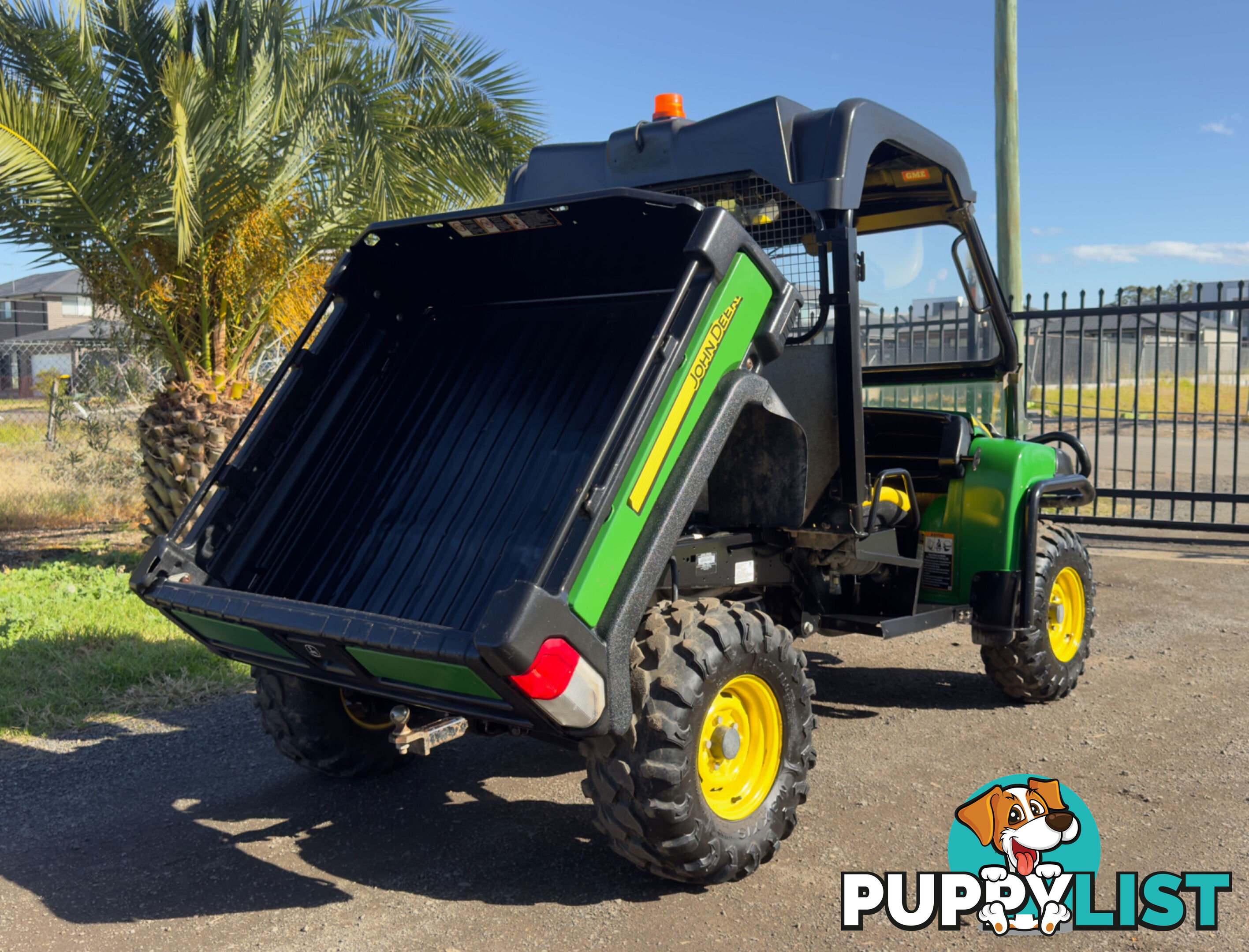 John Deere Gator XUV 855 DSL UTV All Terrain Vehicle