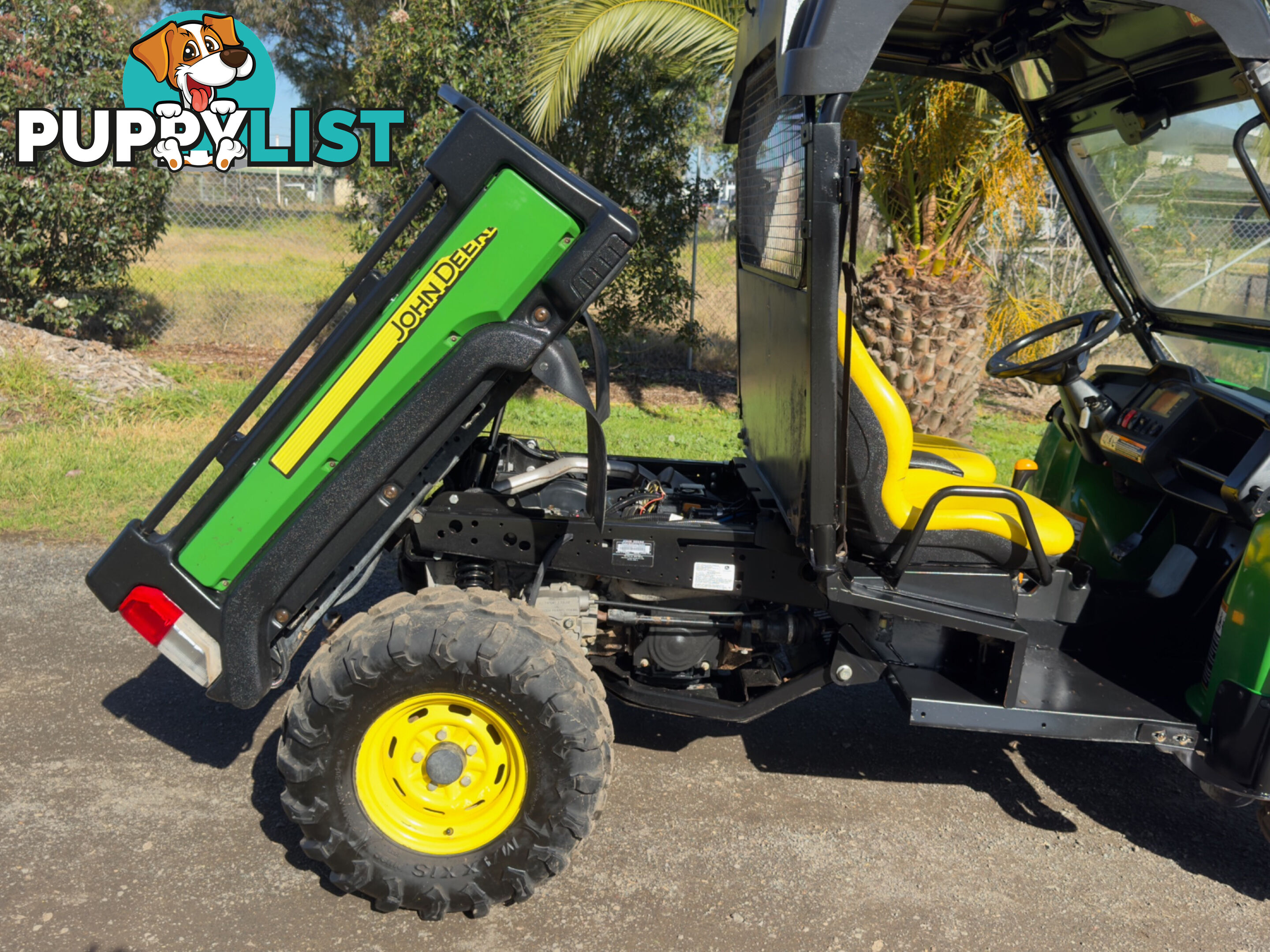 John Deere Gator XUV 855 DSL UTV All Terrain Vehicle