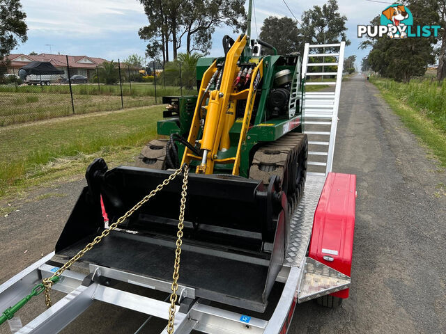 Kanga DT725 Skid Steer Loader