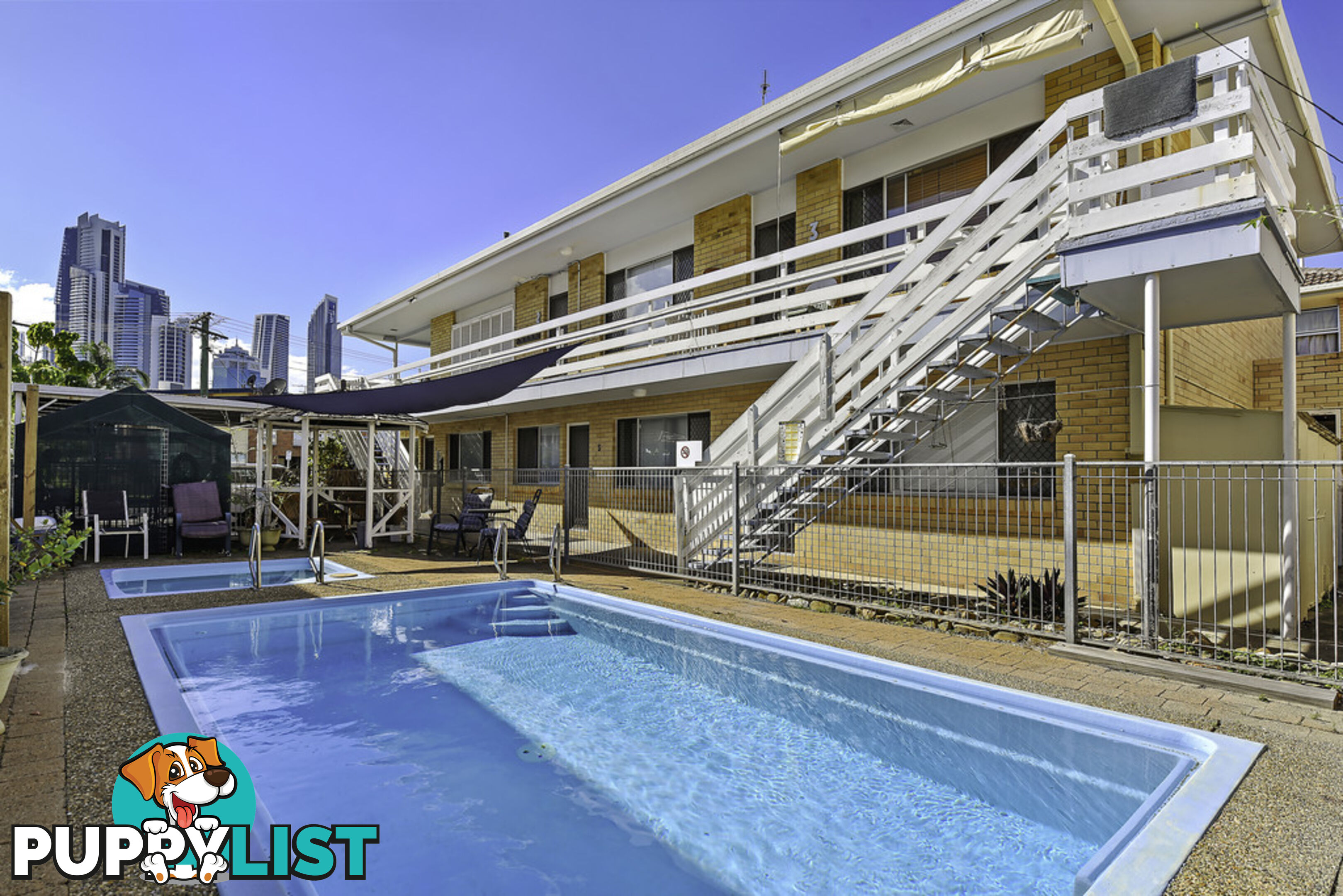 16 Sunrise Boulevard SURFERS PARADISE QLD 4217