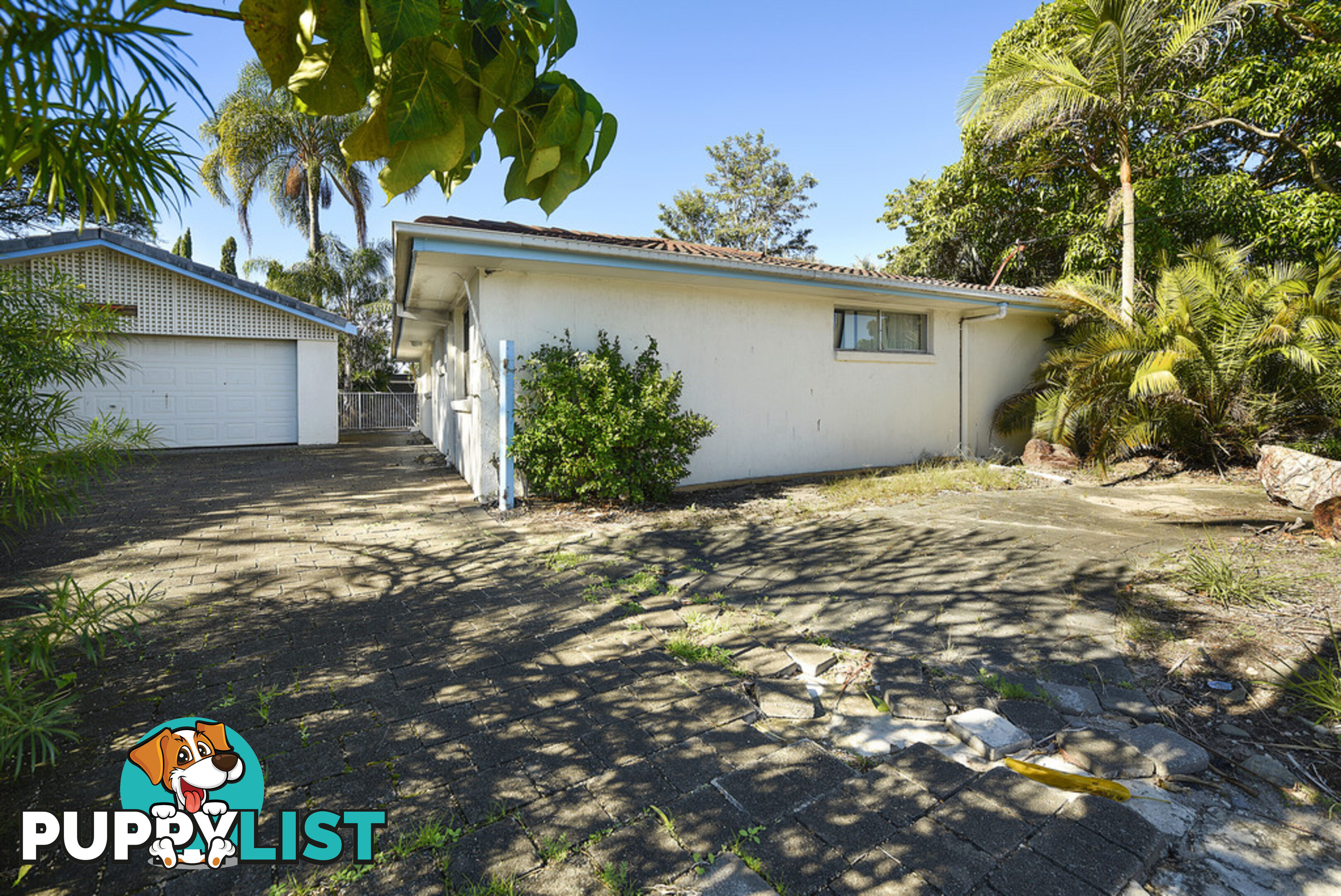 70 T E Peters Drive BROADBEACH WATERS QLD 4218