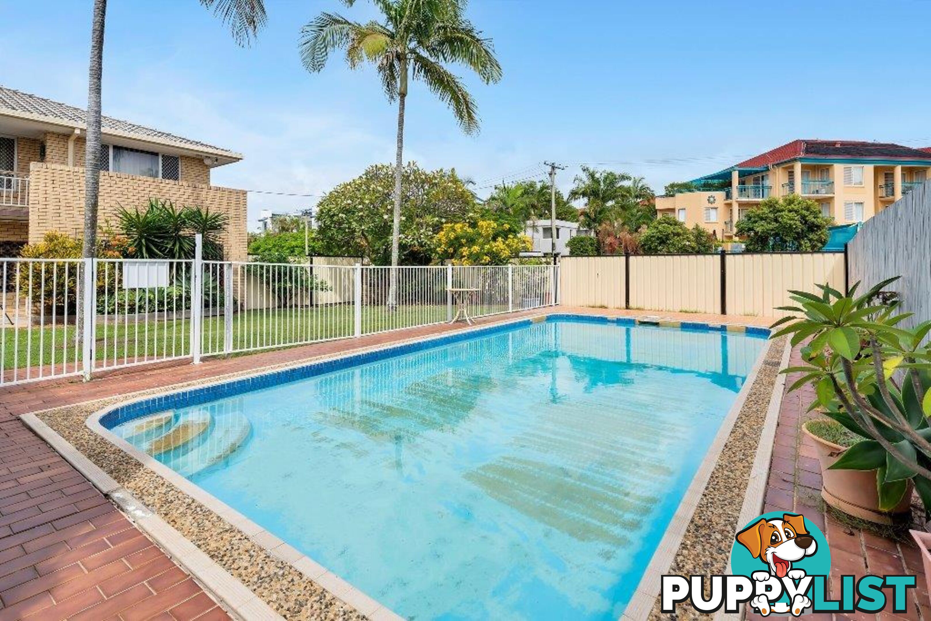 37 Burra Street CHEVRON ISLAND QLD 4217
