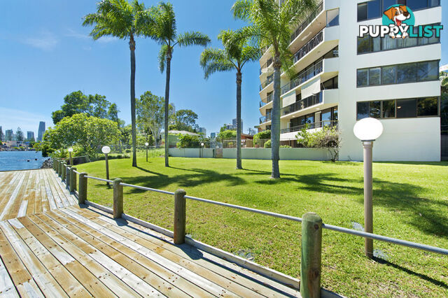 37 Monaco Street SURFERS PARADISE QLD 4217