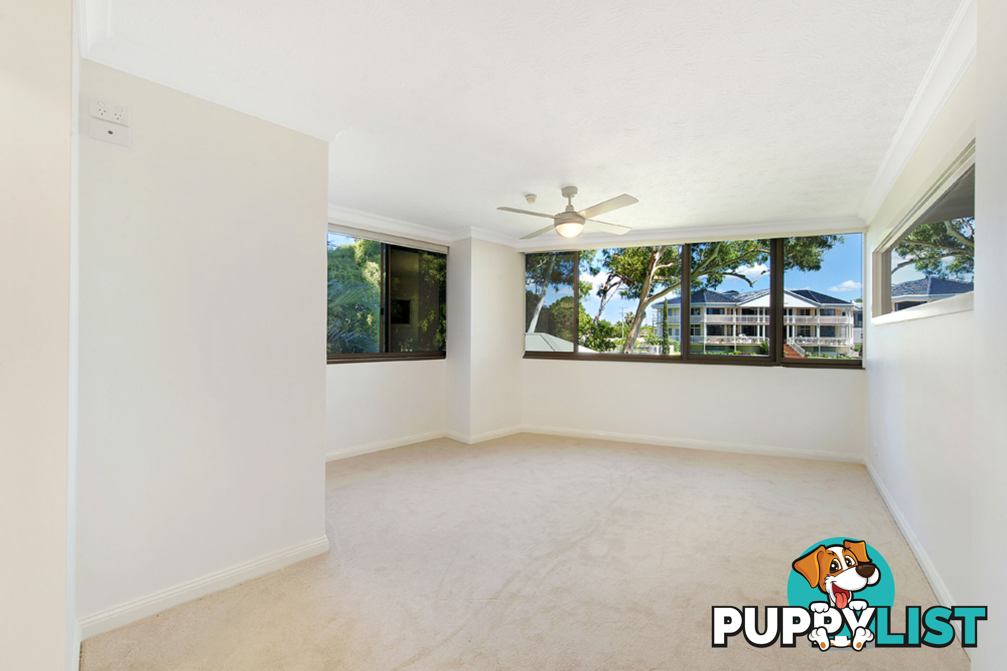 37 Monaco Street SURFERS PARADISE QLD 4217