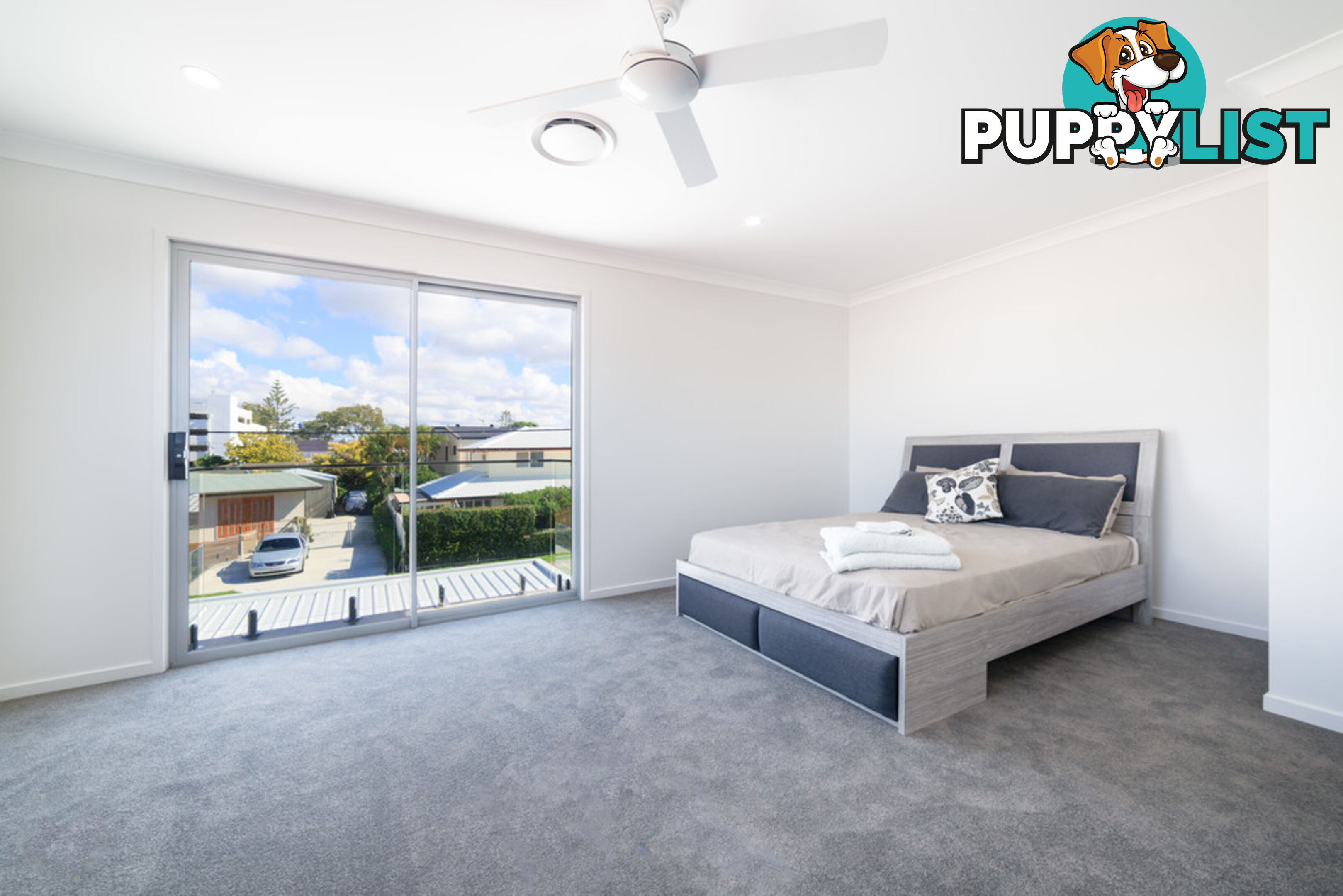 2/15 Matina Street BIGGERA WATERS QLD 4216