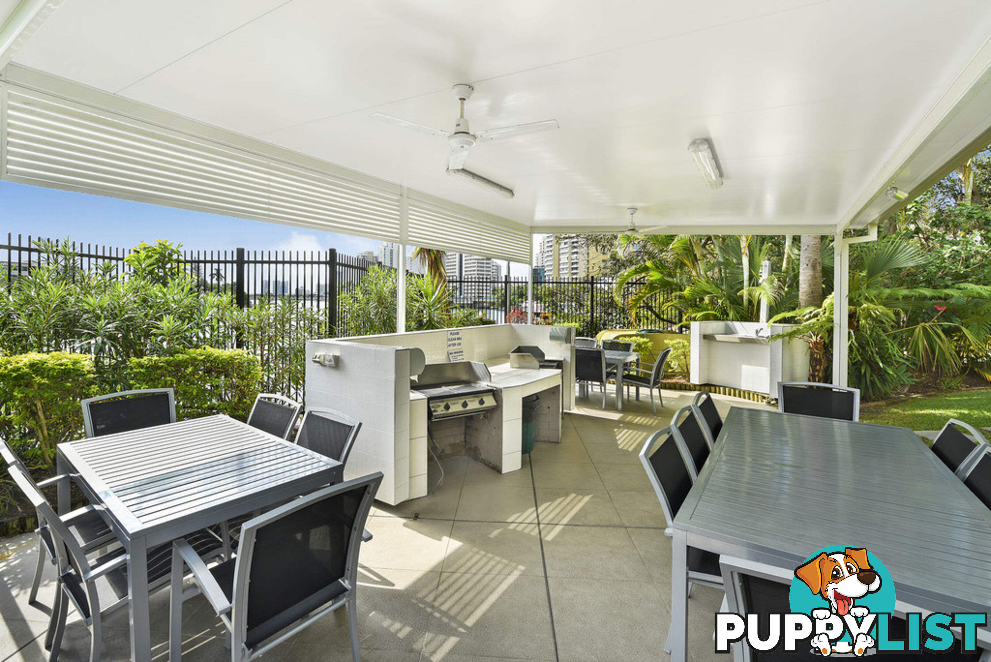 10/63 Cavill Avenue SURFERS PARADISE QLD 4217