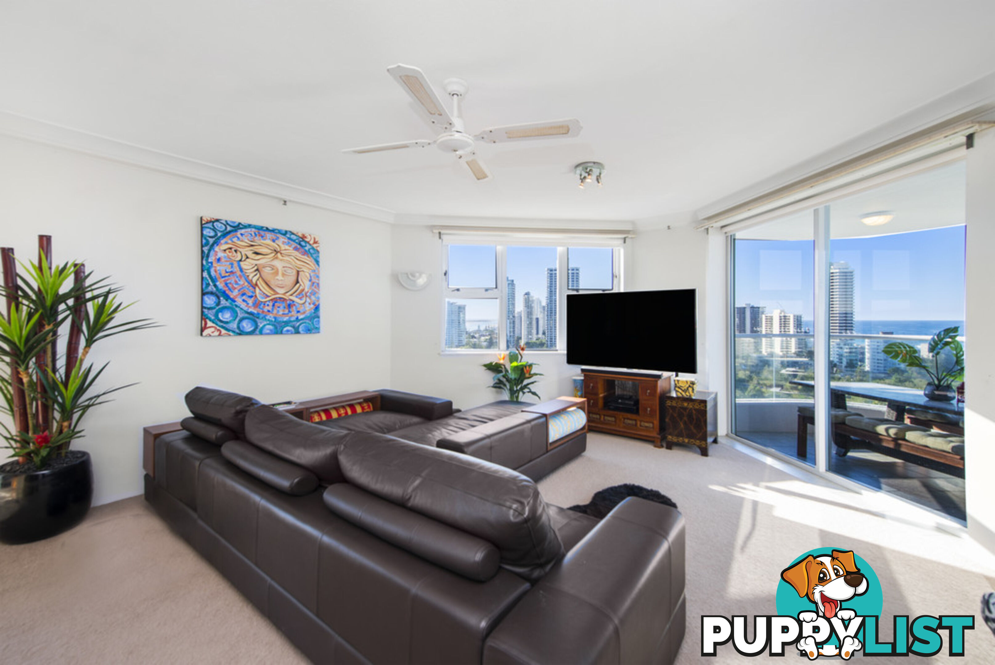 82/12 Commodore Drive SURFERS PARADISE QLD 4217