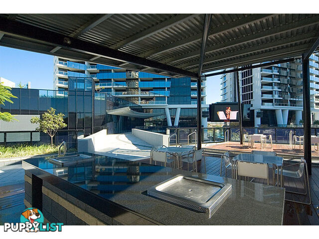 2381/9 Ferny Avenue SURFERS PARADISE QLD 4217