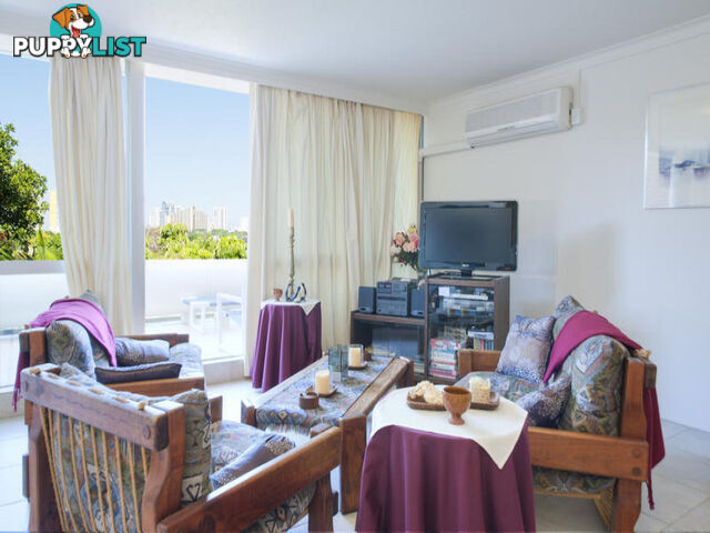 111 Rio Vista Boulevarde BROADBEACH WATERS QLD 4218