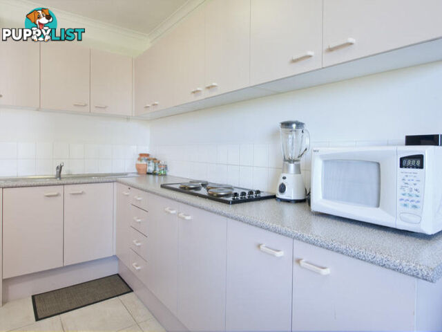 111 Rio Vista Boulevarde BROADBEACH WATERS QLD 4218