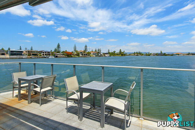 30 Paradise Island SURFERS PARADISE QLD 4217