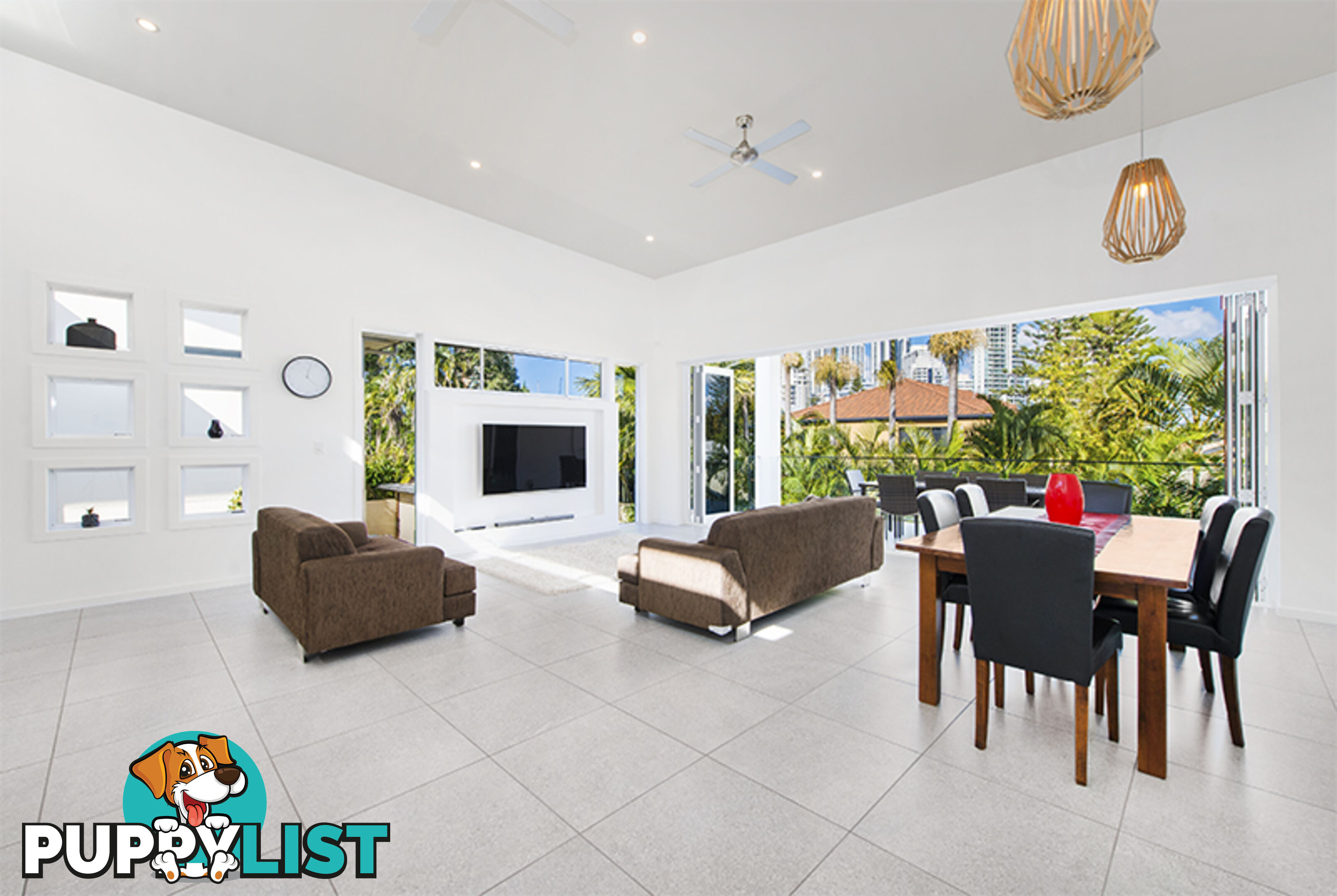 1/28 Blondell Avenue SURFERS PARADISE QLD 4217