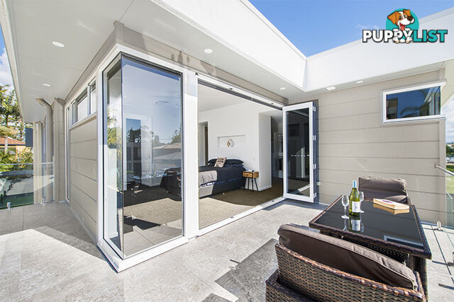 1/28 Blondell Avenue SURFERS PARADISE QLD 4217