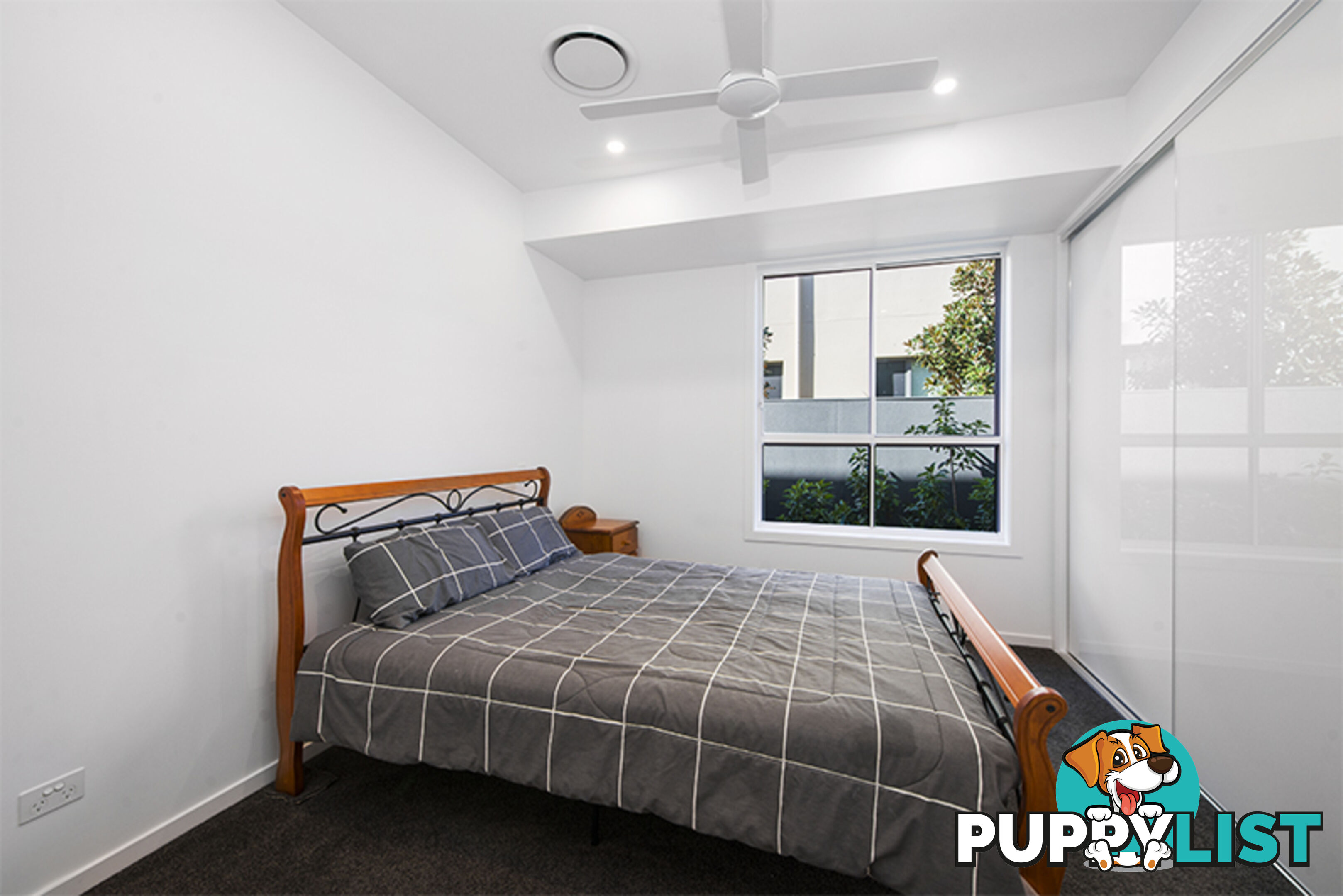 1/28 Blondell Avenue SURFERS PARADISE QLD 4217