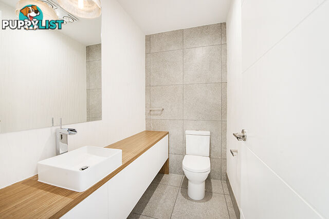 1/28 Blondell Avenue SURFERS PARADISE QLD 4217