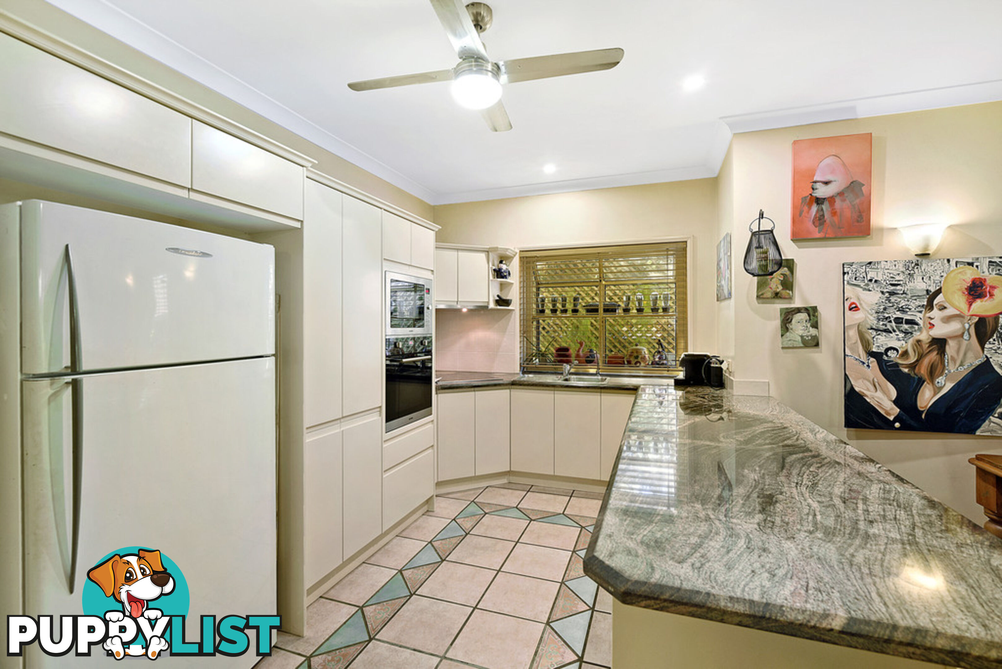 2/41 Winchester Street SOUTHPORT QLD 4215