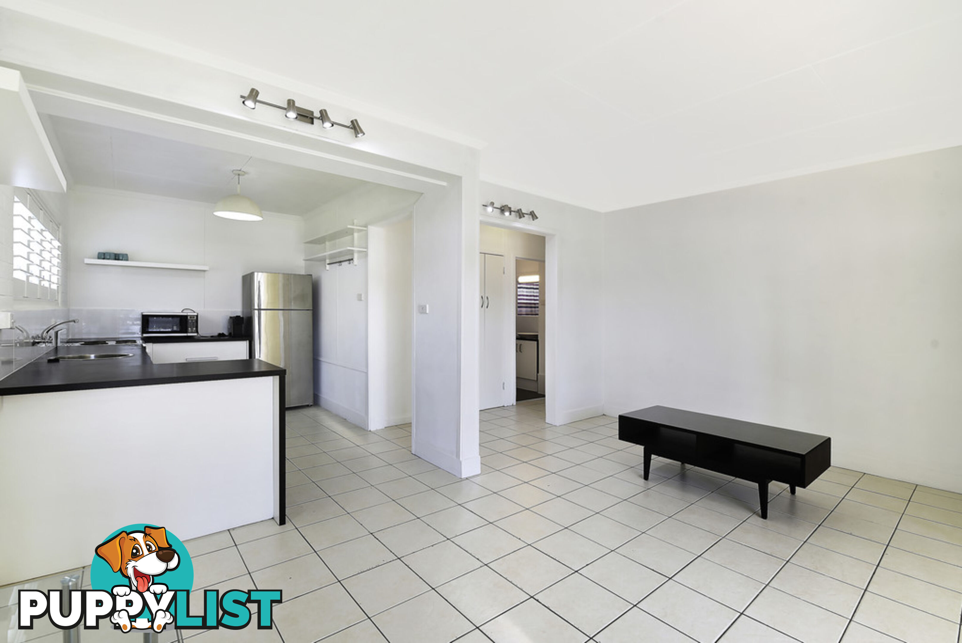 4/107 Stanhill Drive CHEVRON ISLAND QLD 4217