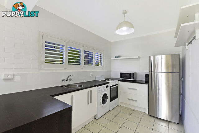 4/107 Stanhill Drive CHEVRON ISLAND QLD 4217