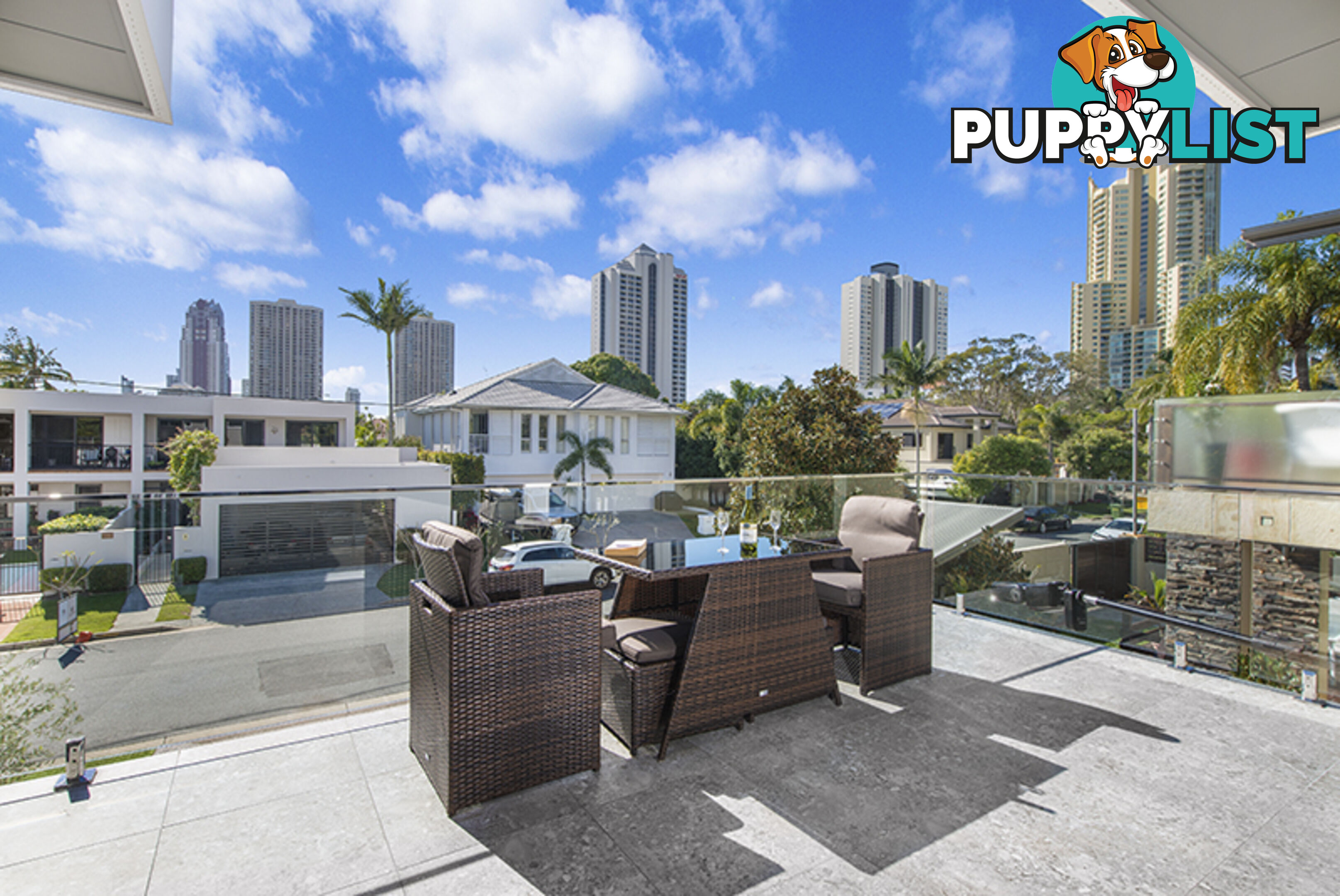 2/28 Blondell Avenue SURFERS PARADISE QLD 4217