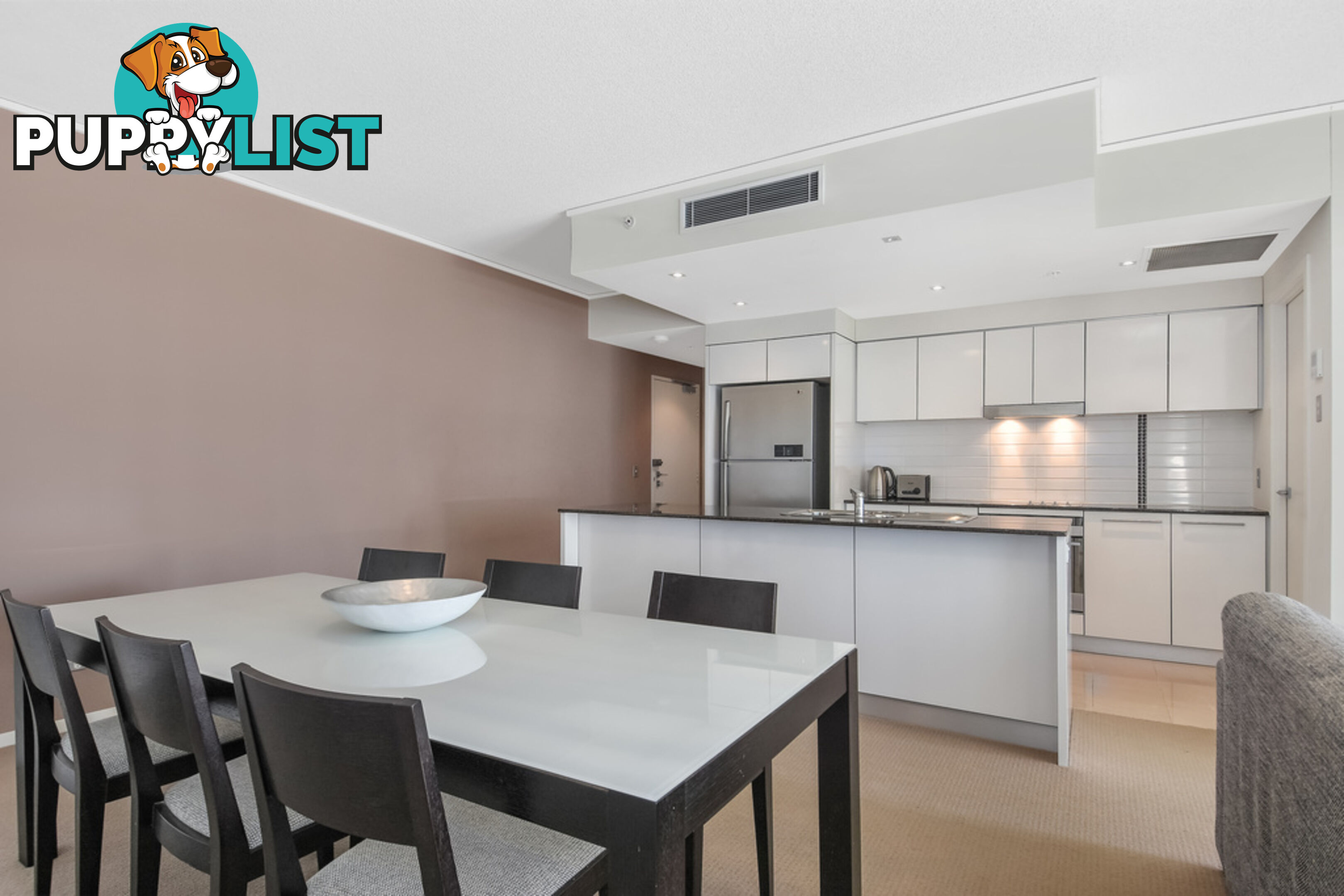 605/22 Surf Parade BROADBEACH QLD 4218