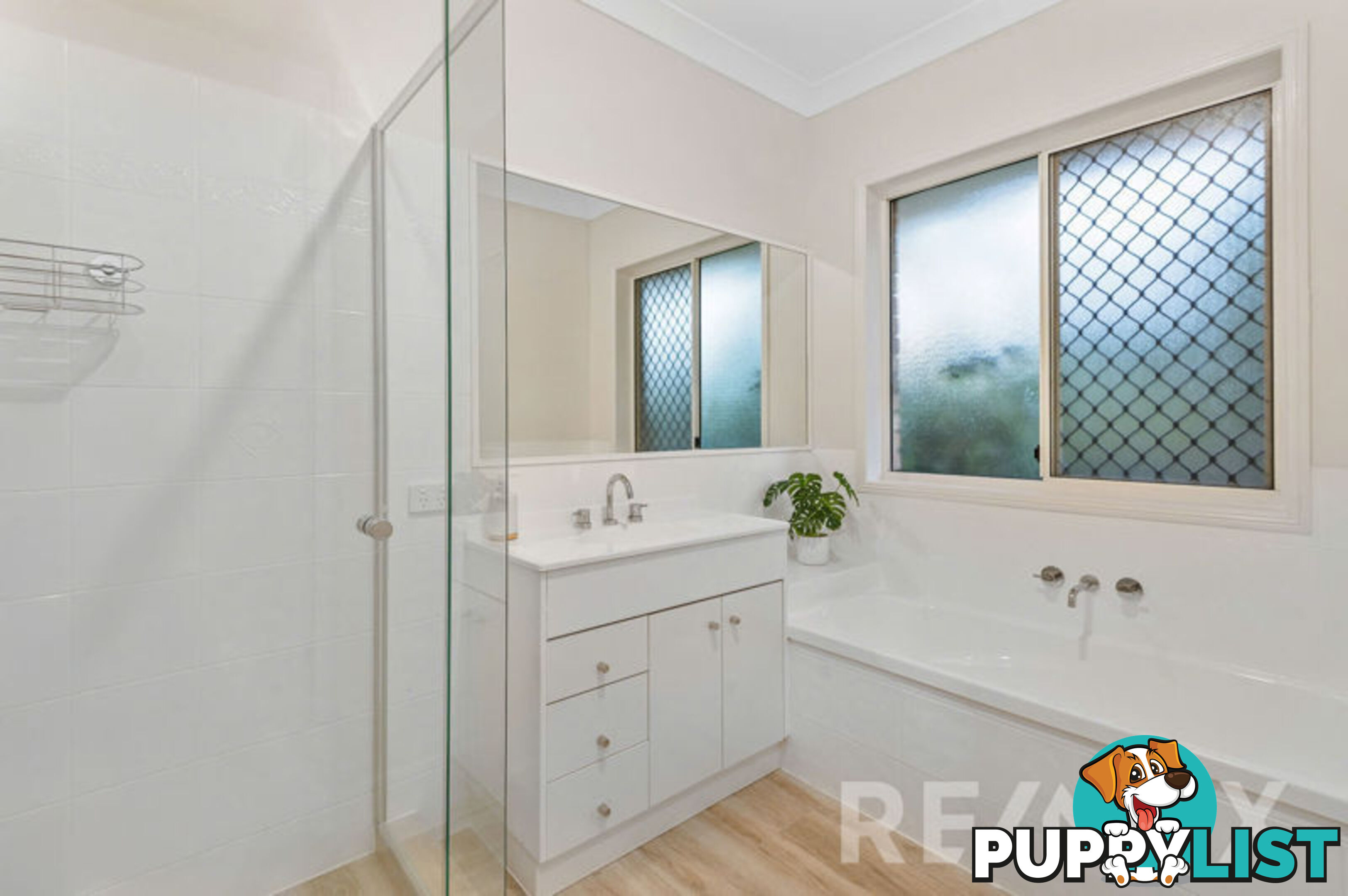 3 Tonnere Court EATONS HILL QLD 4037