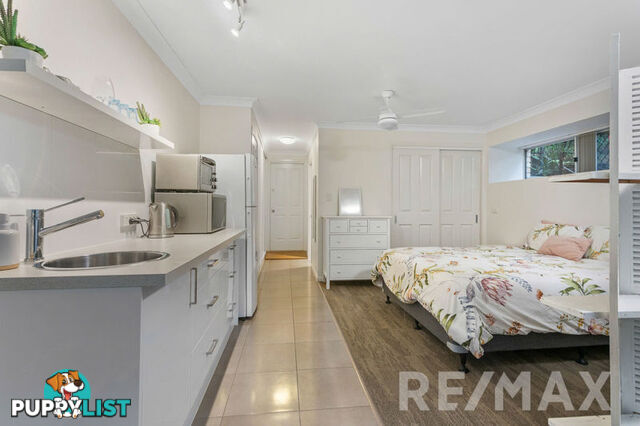 3 Tonnere Court EATONS HILL QLD 4037