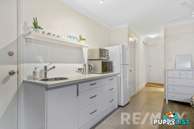 3 Tonnere Court EATONS HILL QLD 4037