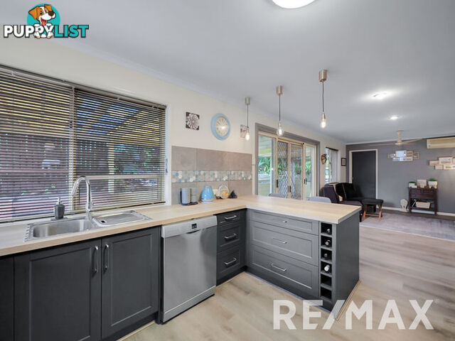 10 Phoenix Court EATONS HILL QLD 4037