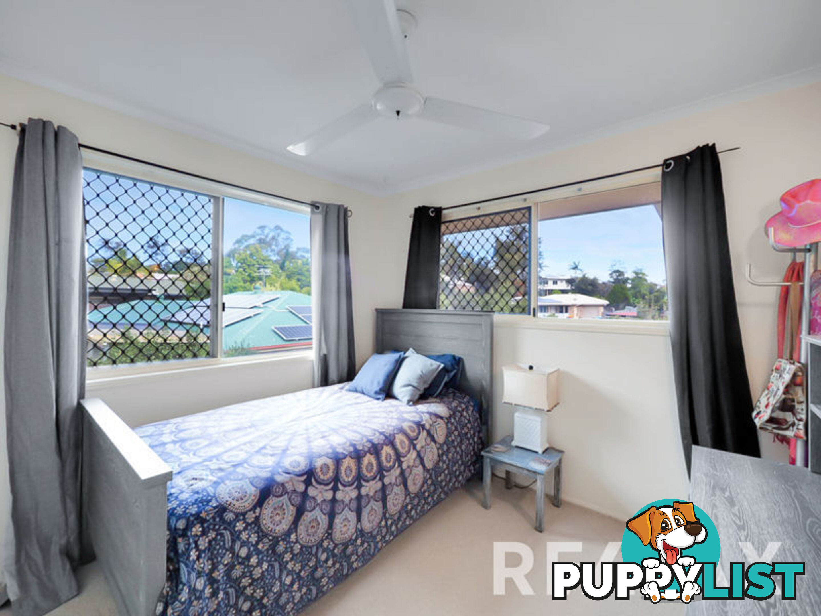 10 Phoenix Court EATONS HILL QLD 4037