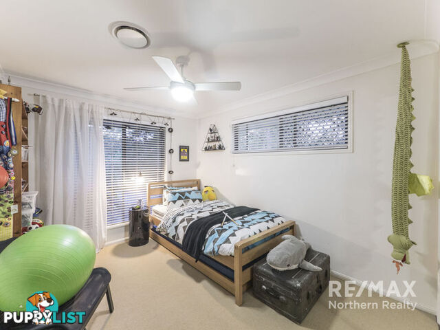 7 Laceflower Crescent EATONS HILL QLD 4037