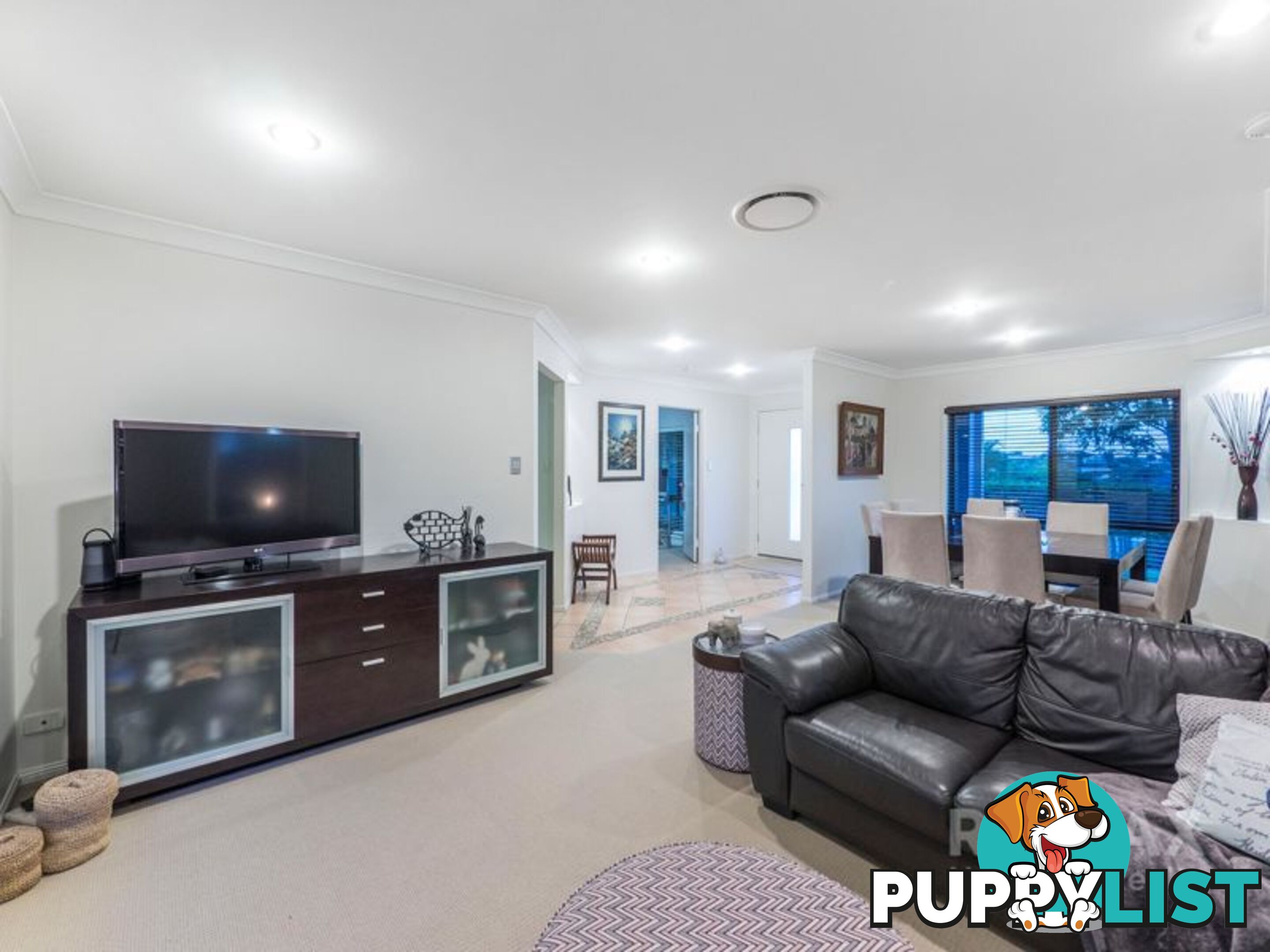 7 Laceflower Crescent EATONS HILL QLD 4037