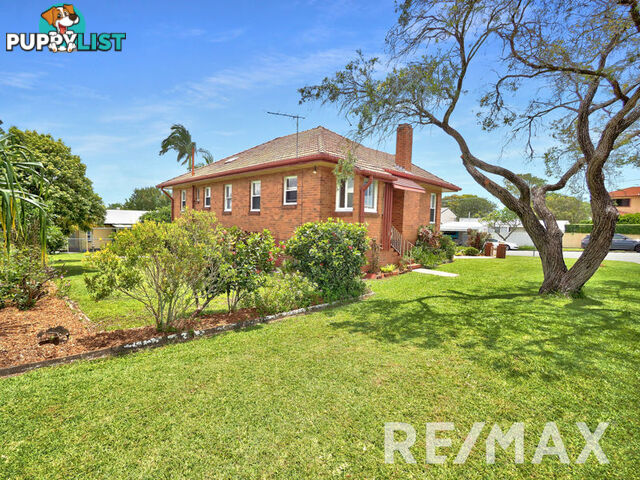 8 Haysmouth Parade CLONTARF QLD 4019