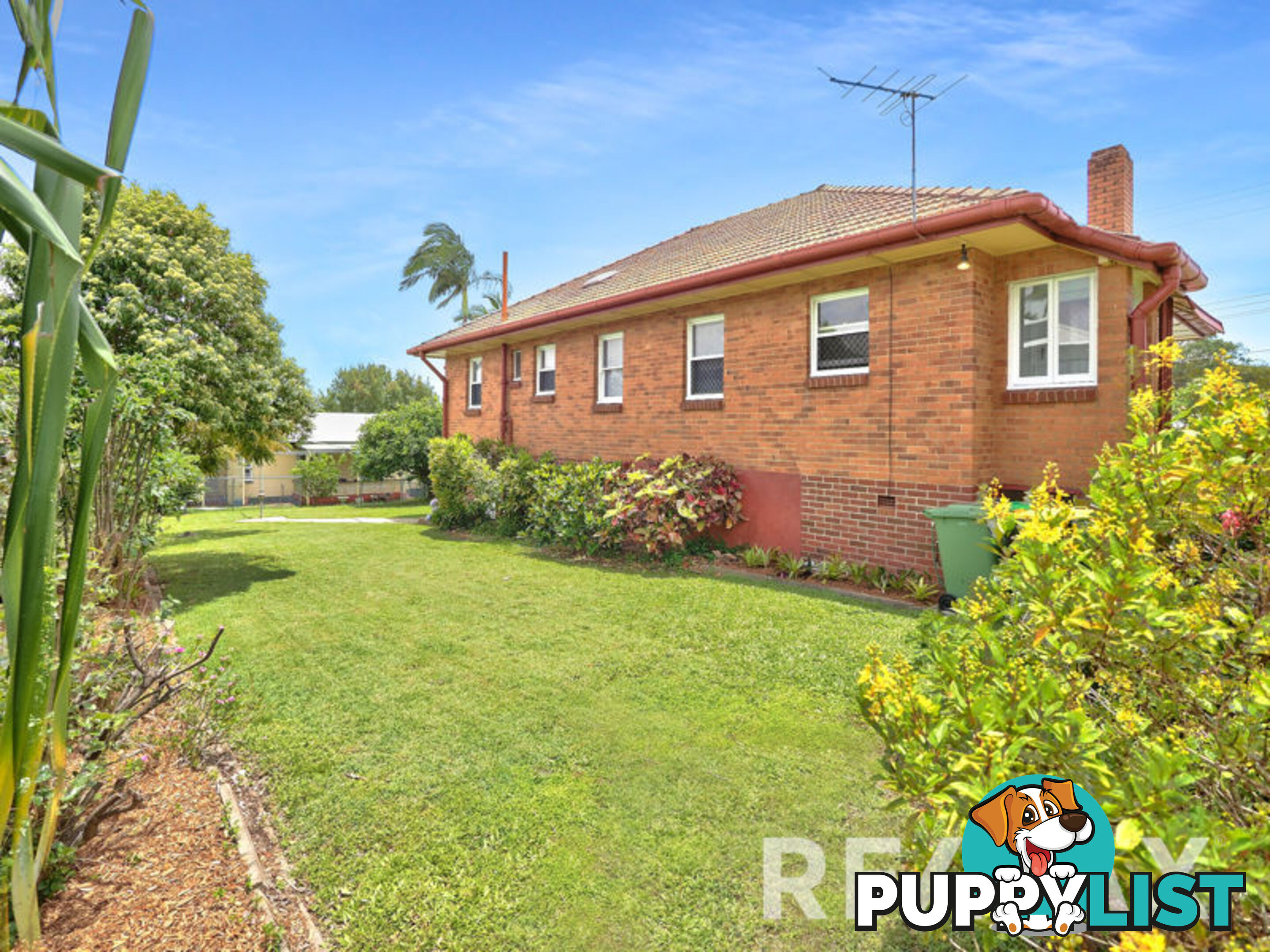 8 Haysmouth Parade CLONTARF QLD 4019