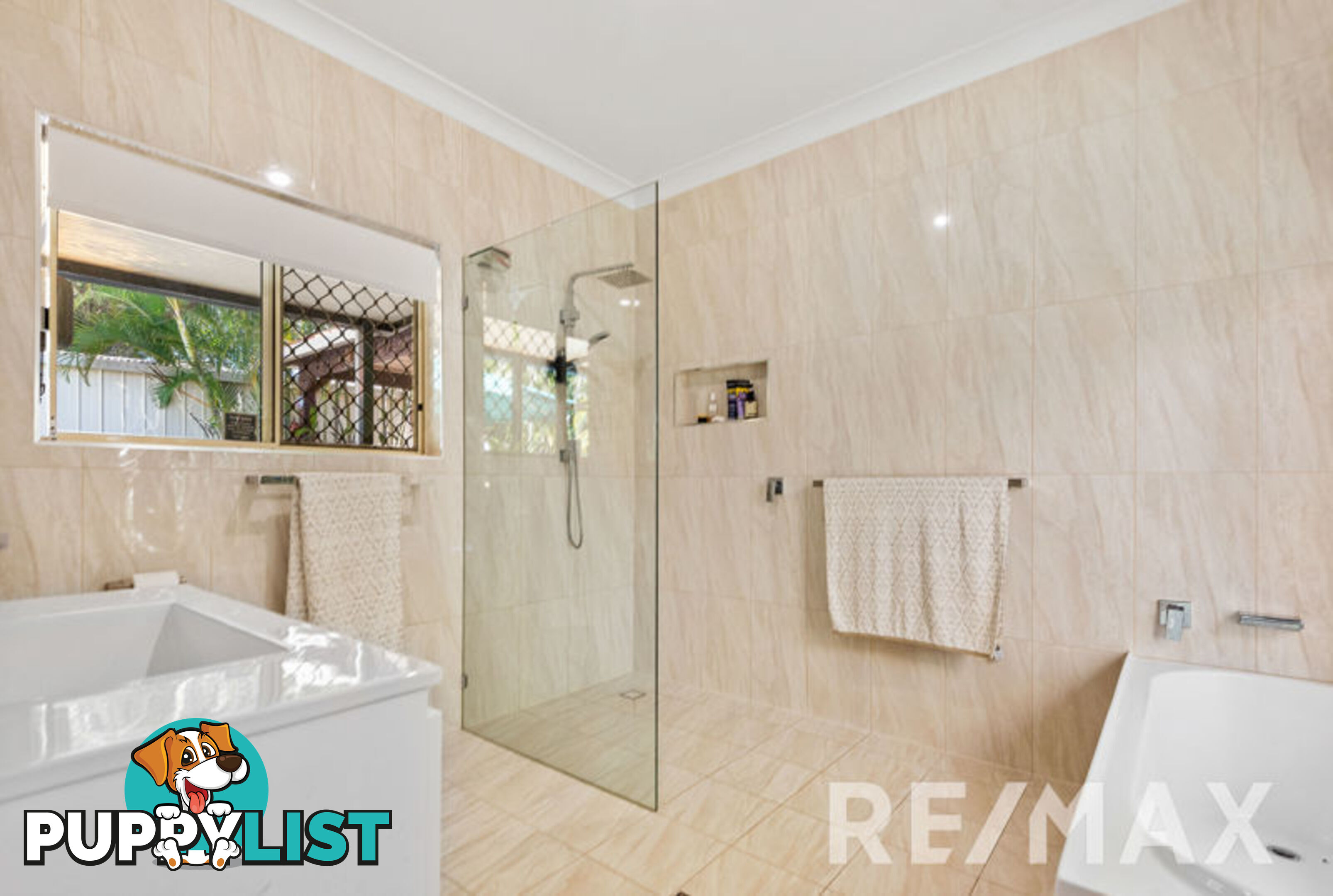13 Champions Court ALBANY CREEK QLD 4035